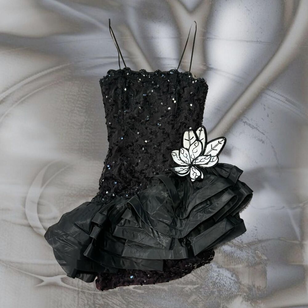 Sue-wong Women's Black and White Dress